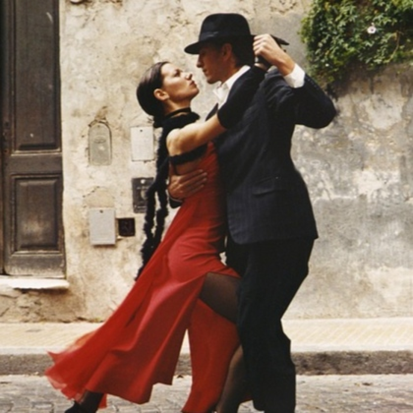 En Avenidas / Especial Tango 04-12-2025 episode artwork
