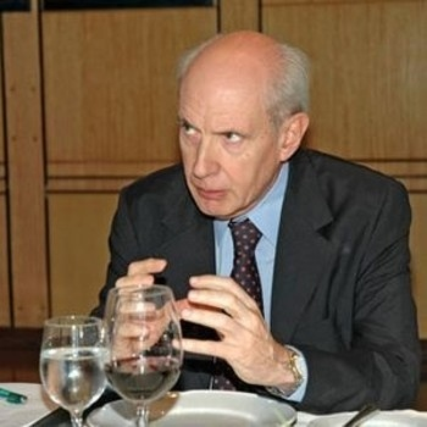Dr Alfredo Gutierrez Girault Economista LA BISAGRA 2-3-2023