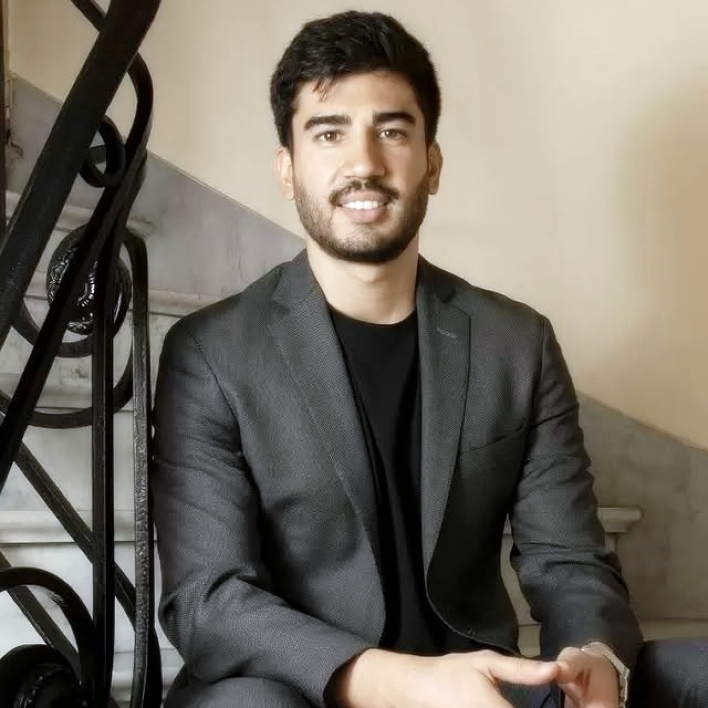 Claudio Caprarulo @ClauCaprarulo (Economista, Director en Analytica Consultora @AnalyticaArg ) Unas Cuantas Verdades
