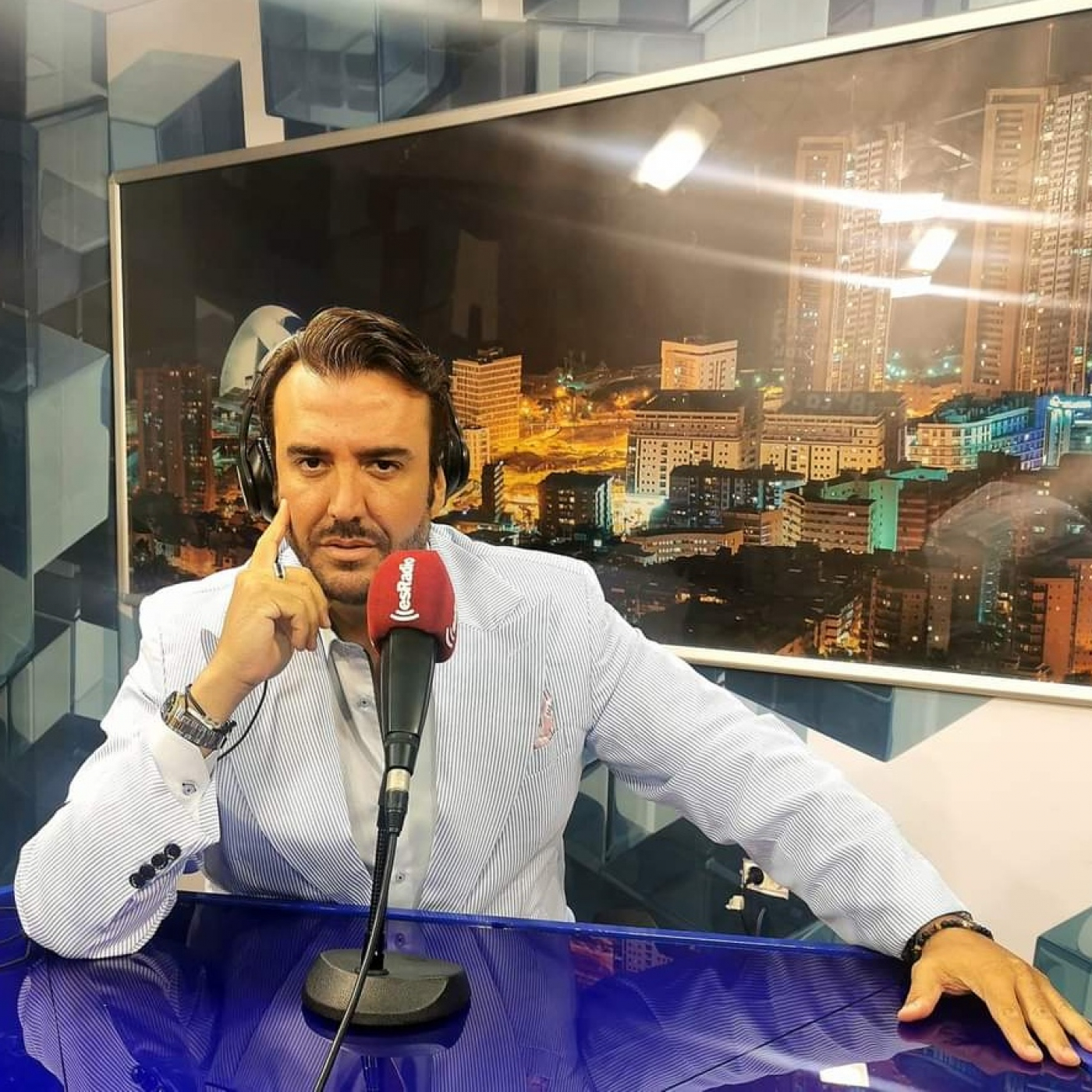 21.04.23 La Mañana de Castañeda episode artwork