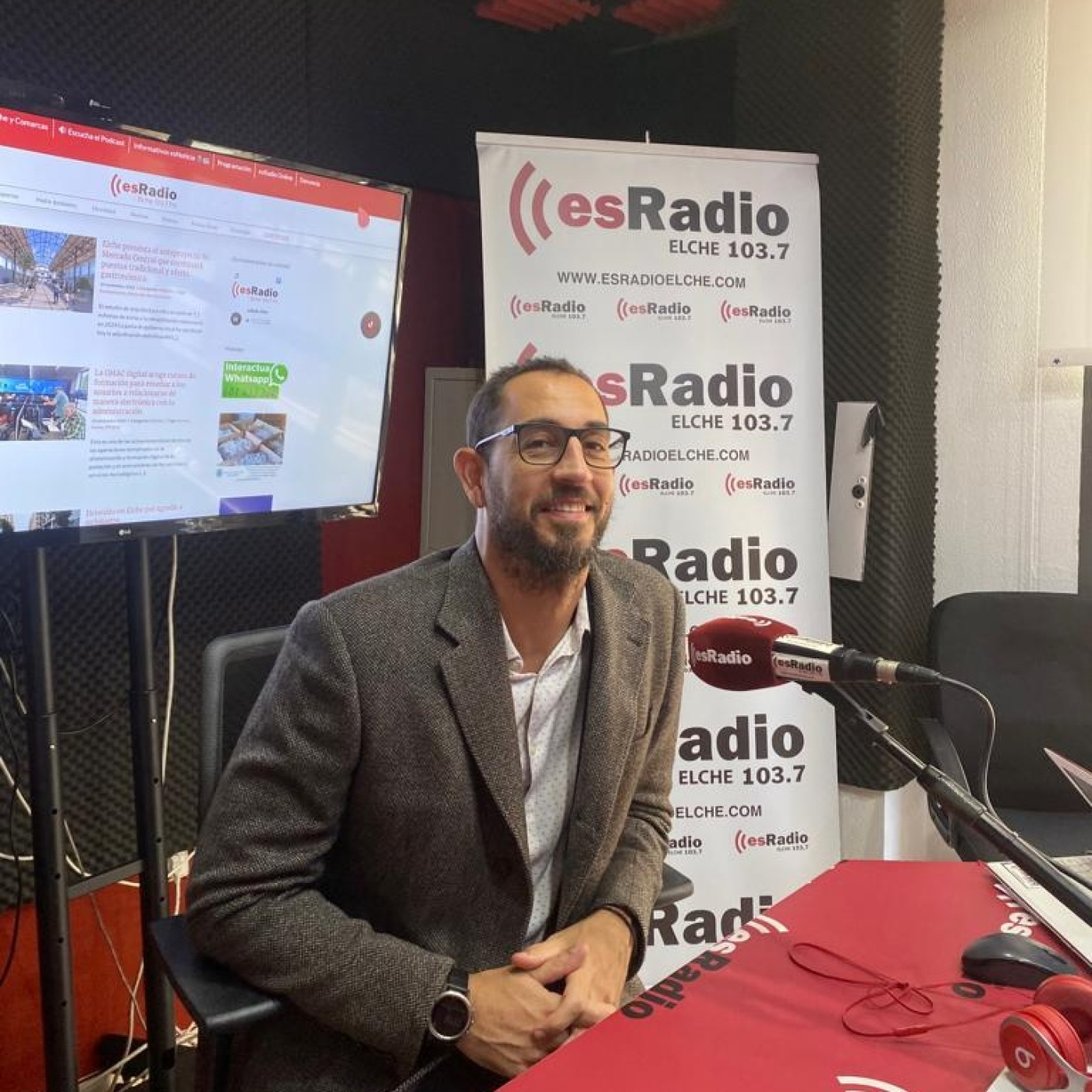''El 2023 termina con buenos resultados en los mercados y un balance excelente para las rentas variables''. episode artwork