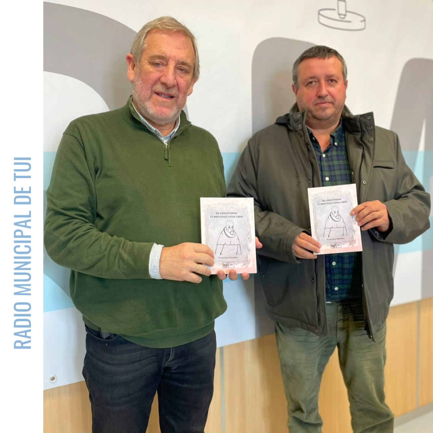 Ent. Laureano Alonso, tradutor e Rafael Sánchez Bargiela, historiador | Obra traducida ao galego de Francisco Sánchez episode artwork