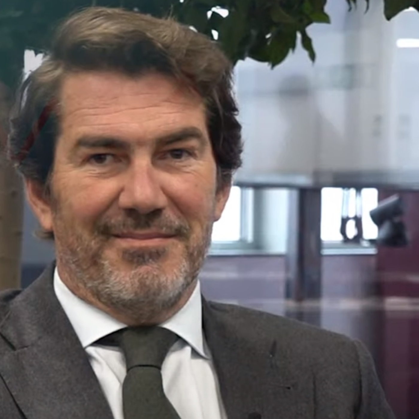 Actualidad económica y geopolítica | Entrevista a José María Ferrer en Economía a debate