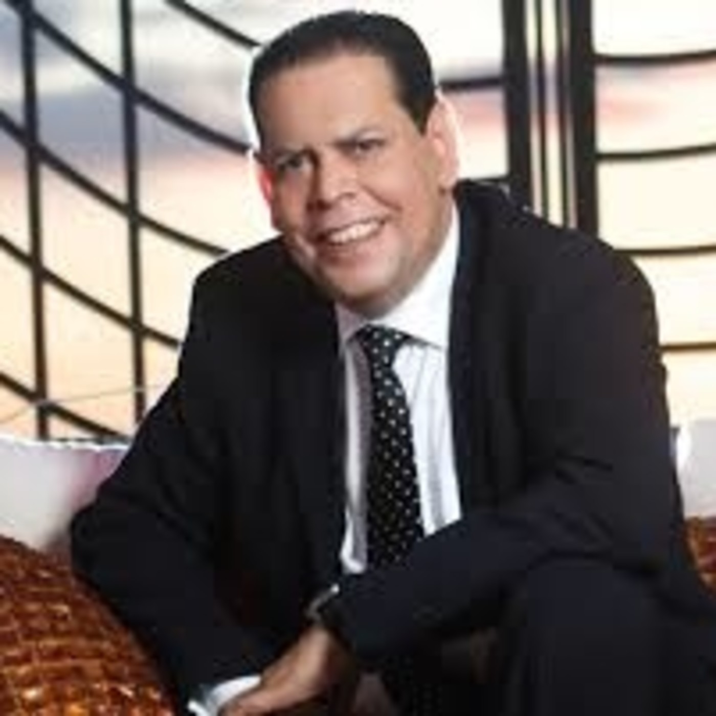 Fernando Villalona en Noche de Romance episode artwork