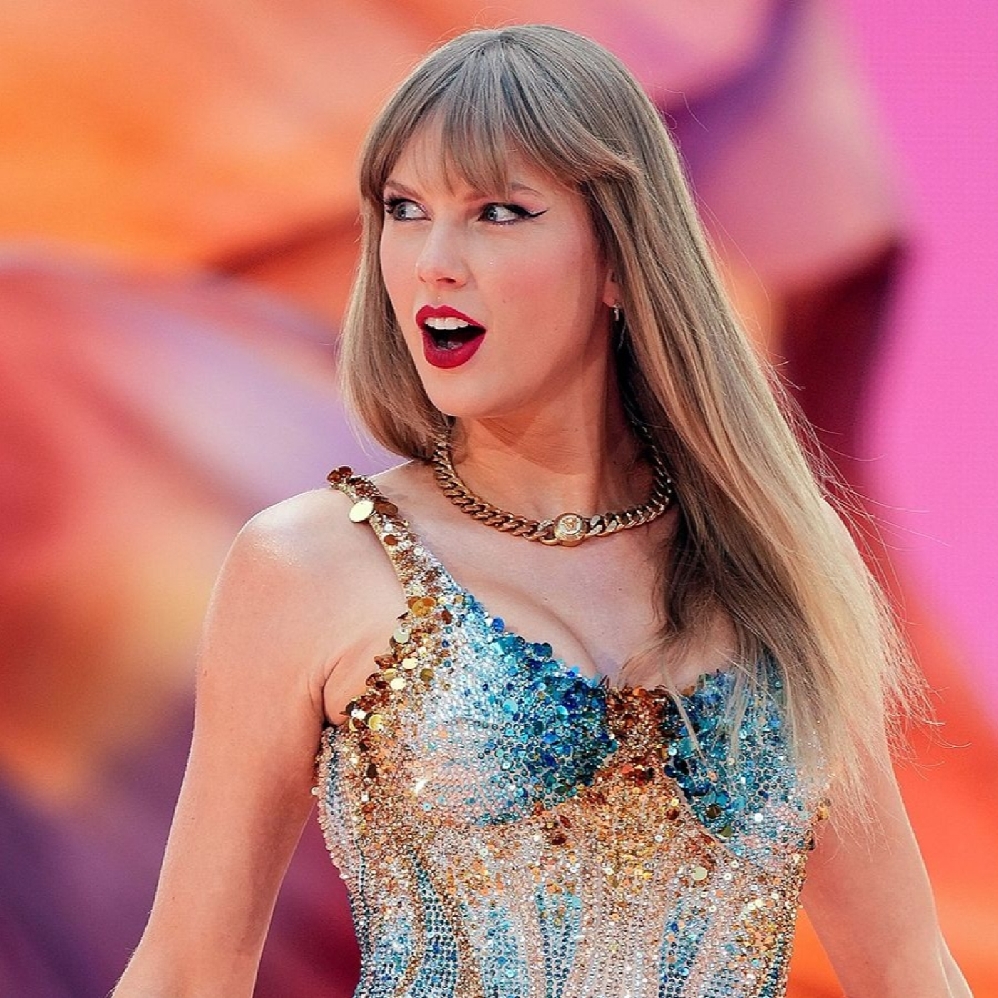 TAYLOR SWIFT, FITO Y FITIPALDIS, SILOE, ROSALIA, LA FUGA, ALBERTUCHO, LOQUILLO y + ... somos tu #podcastmusical