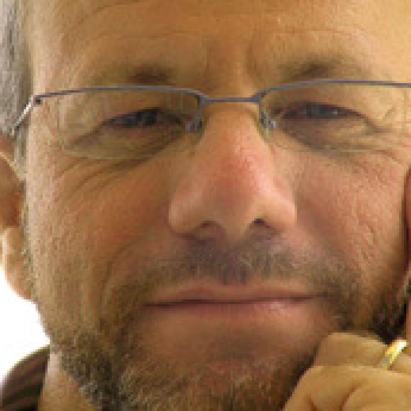 Daniel Banyuls: "La solidaridad de la gente nos impide aburrirnos"