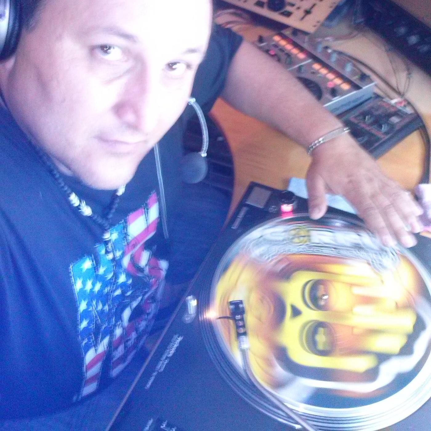 Podcast de andres vera castañe DJ.DVERA.