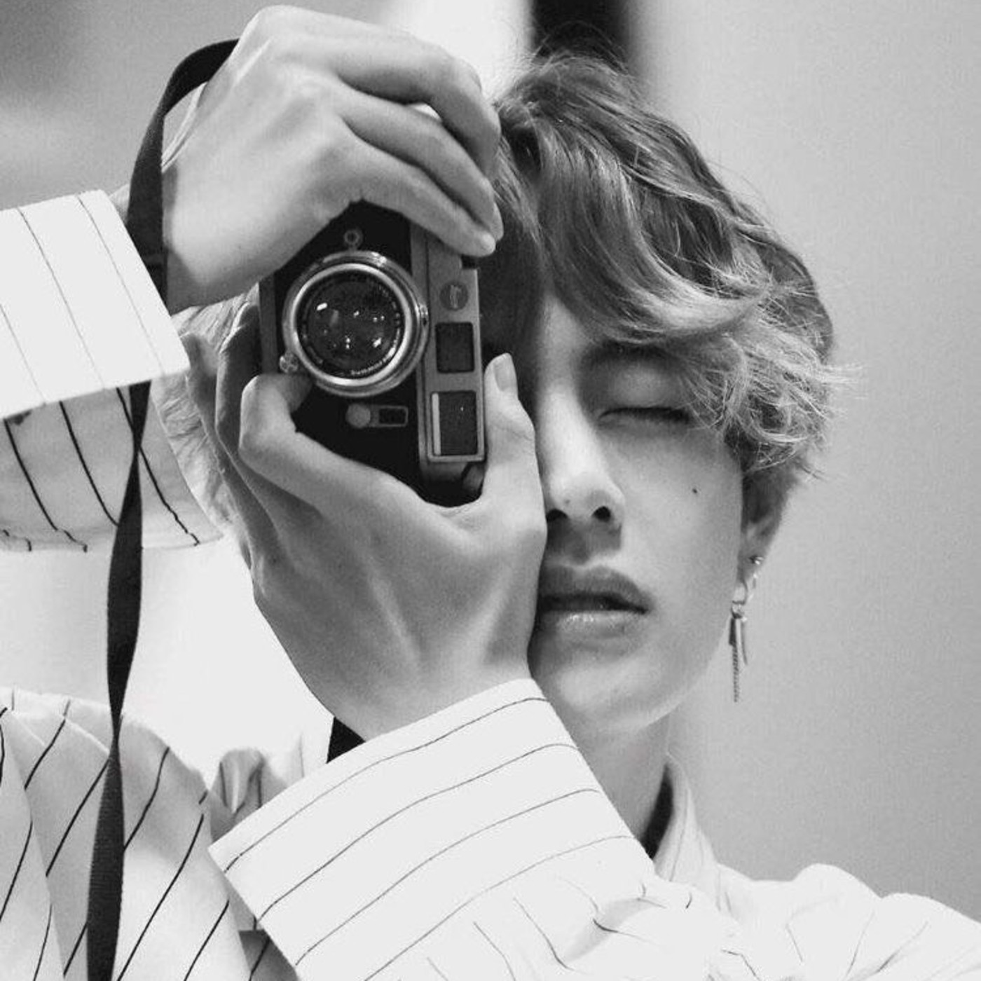 Scenery-Taehyung of BTS episode artwork