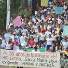 "Solo teníamos el cántico de las aves y la sombra de los árboles". Santa Marta(El Salvador).