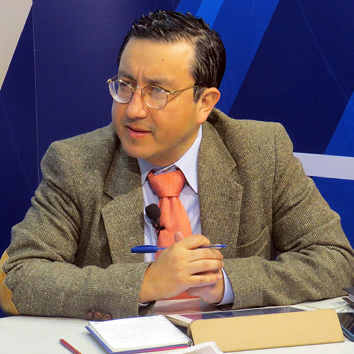 Glatzer Tuesta – Editorial 12 de agosto del 2021 episode artwork