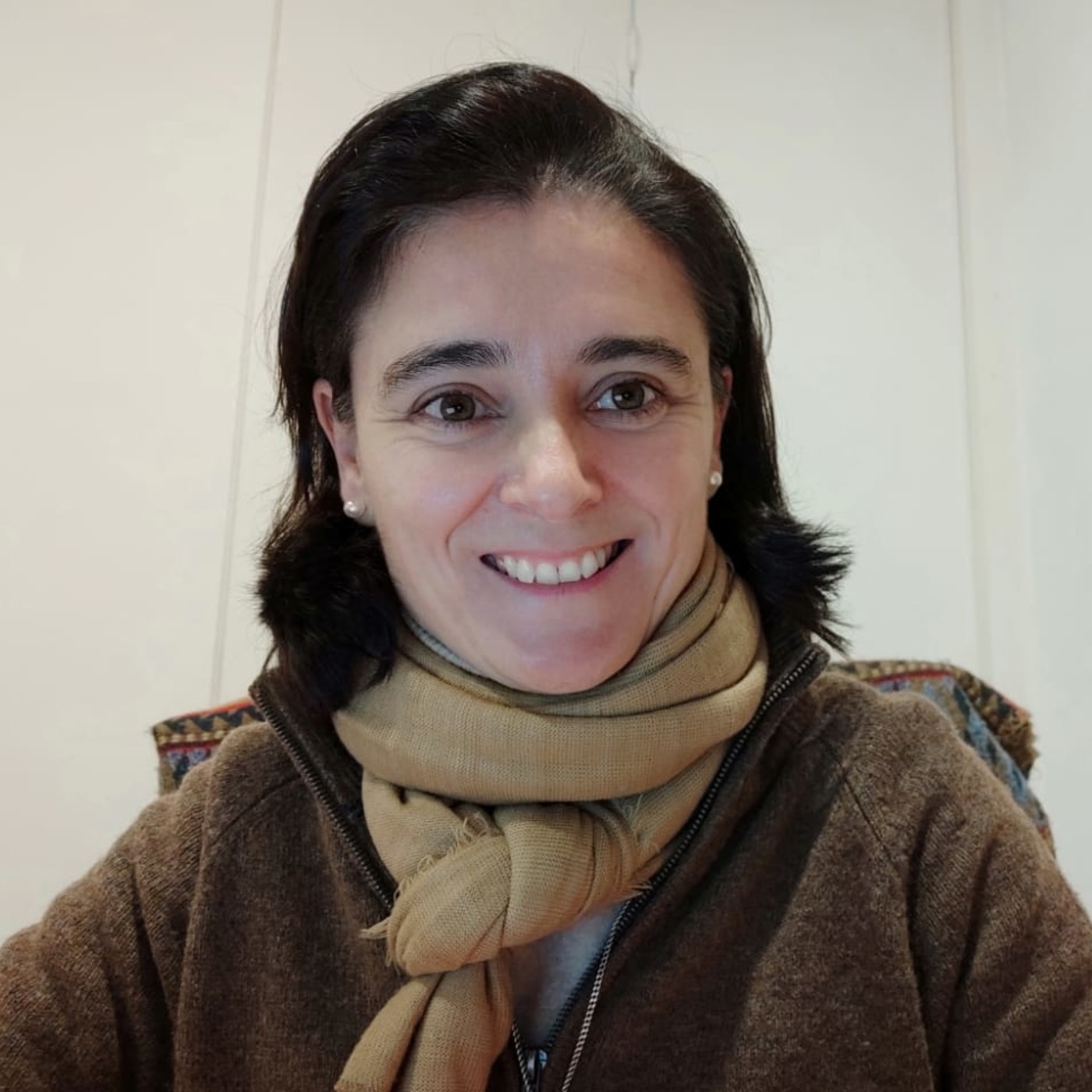 Flor M. Porras: "El amor enseña a enseñar" episode artwork