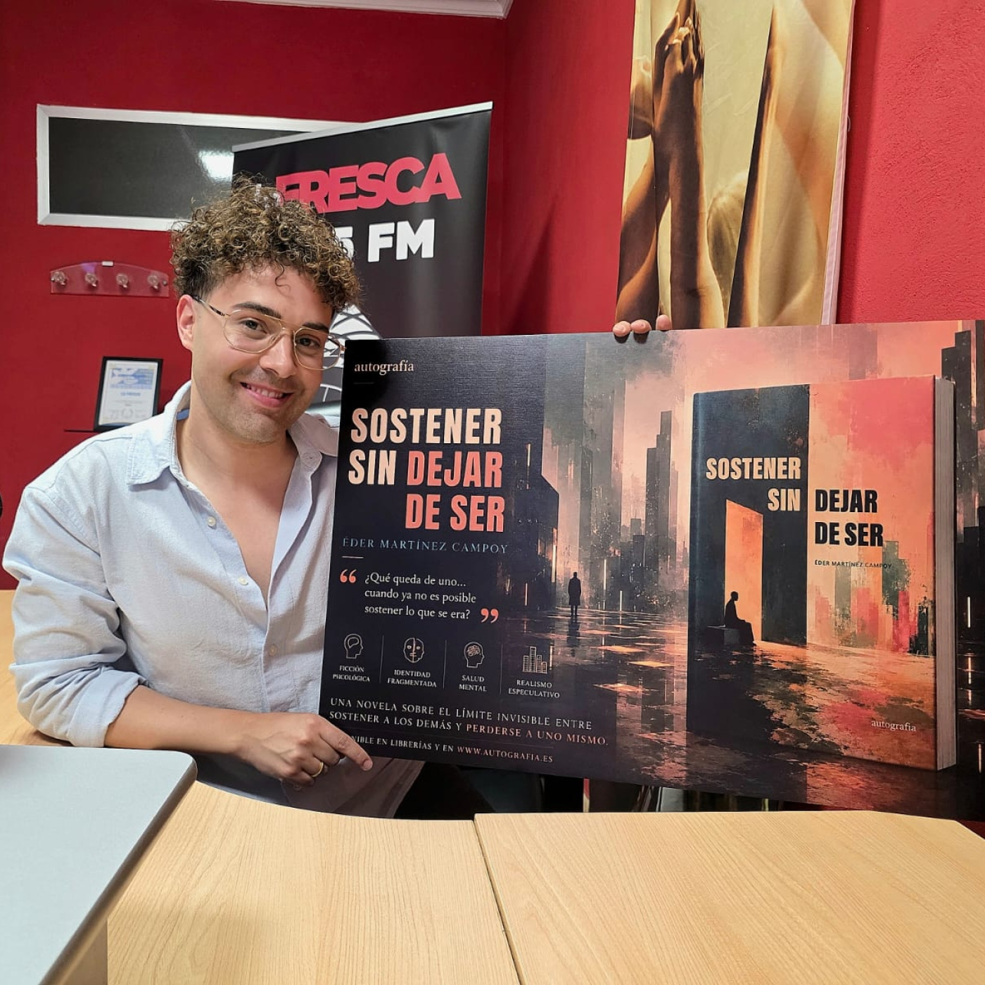 El ibense Éder Martínez Campoy presenta su primera novela, Sostener sin Dejar de Ser episode artwork