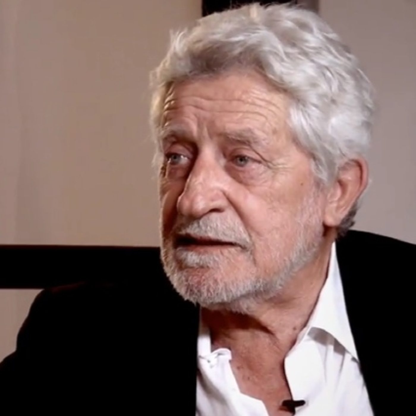 Estudio 2 - FM 105.9