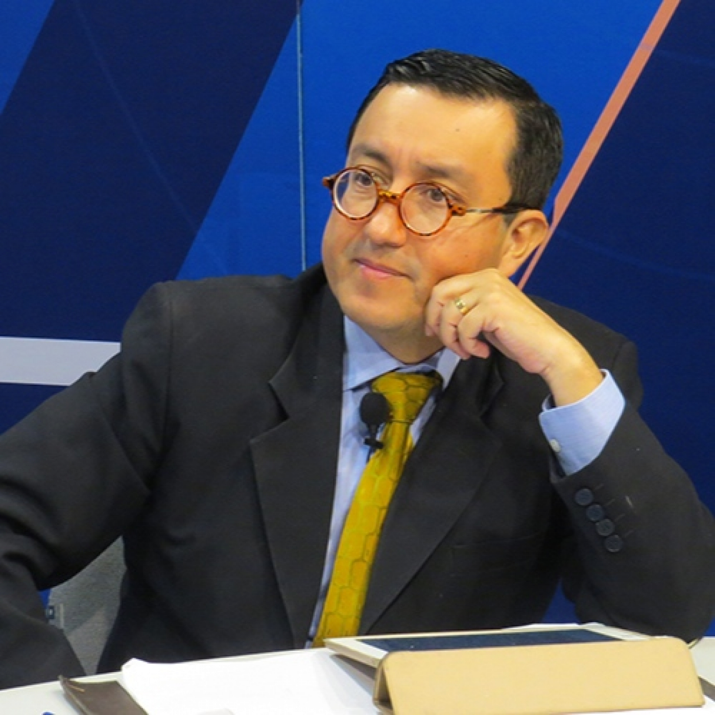 Glatzer Tuesta – Editorial 22 de noviembre de 2022 episode artwork