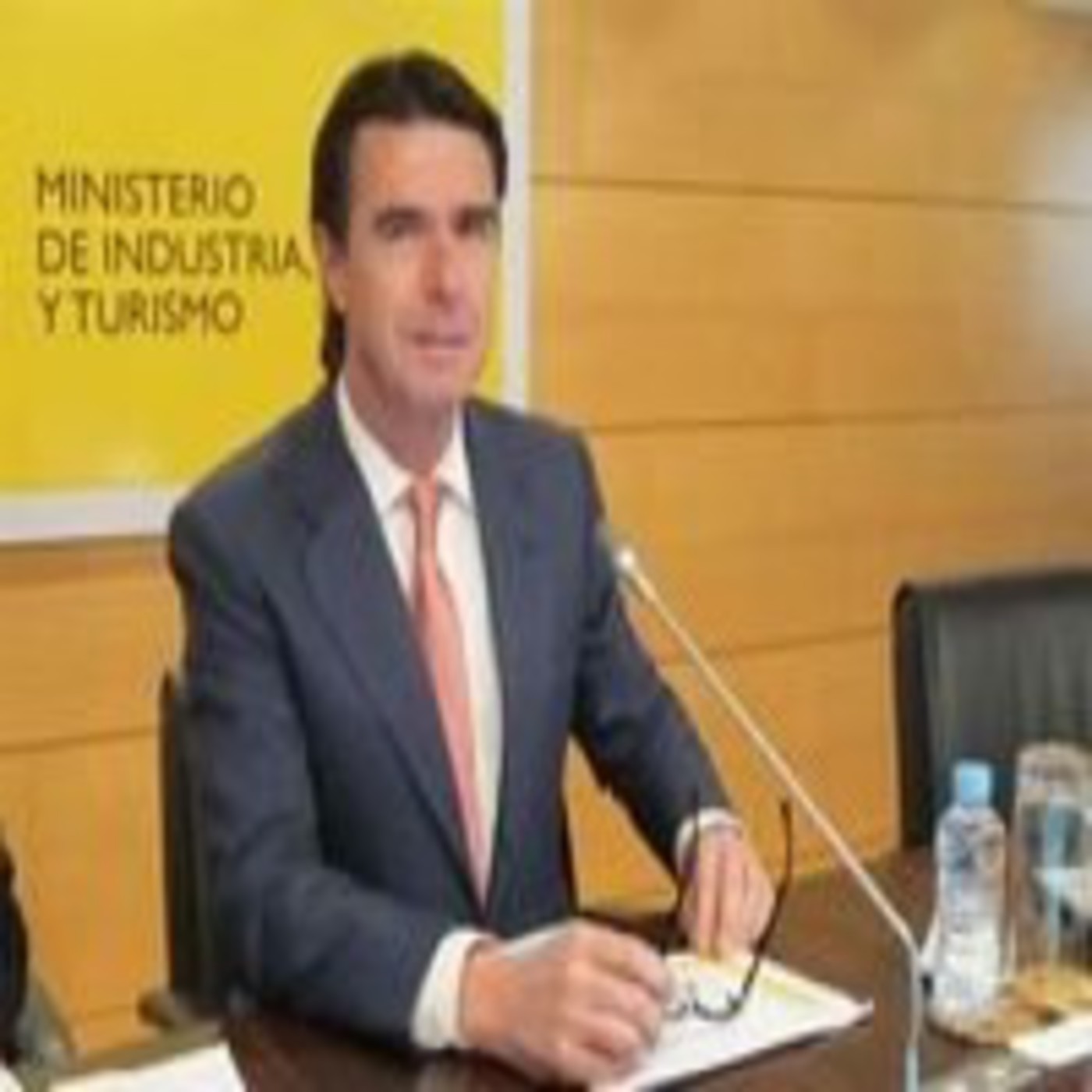 Declaraciones del ministro José Manuel Soria en su visita a La Palma el 4-9-2015 episode artwork