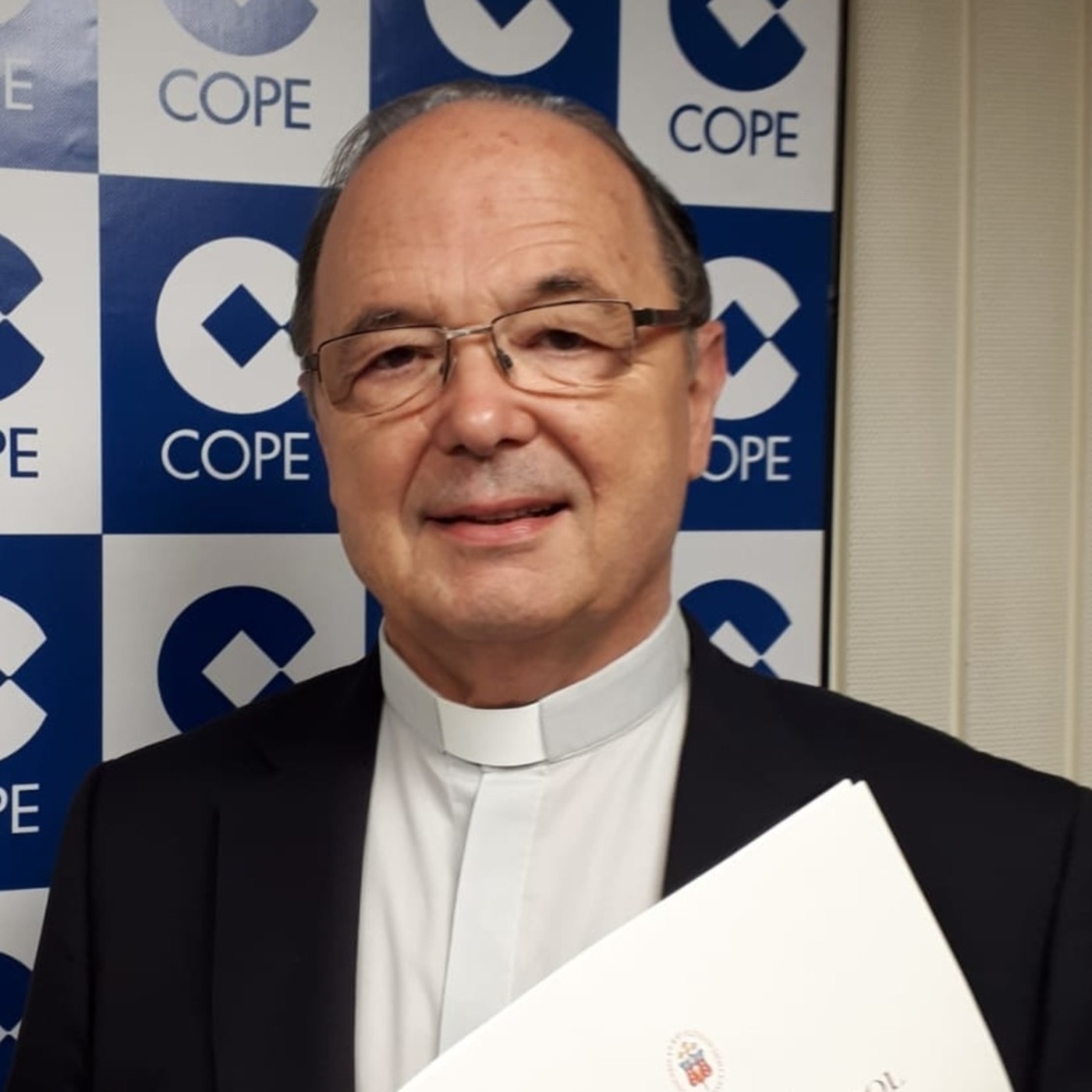 Antonio R. Basanta: "Invitamos a seguir a Semana Santa desde os medios de comunicación" episode artwork