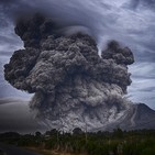 ENIGMAS DE LA HISTORIA: La erupción del Tambora, Recaredo y la unificación ibérica, Merlín