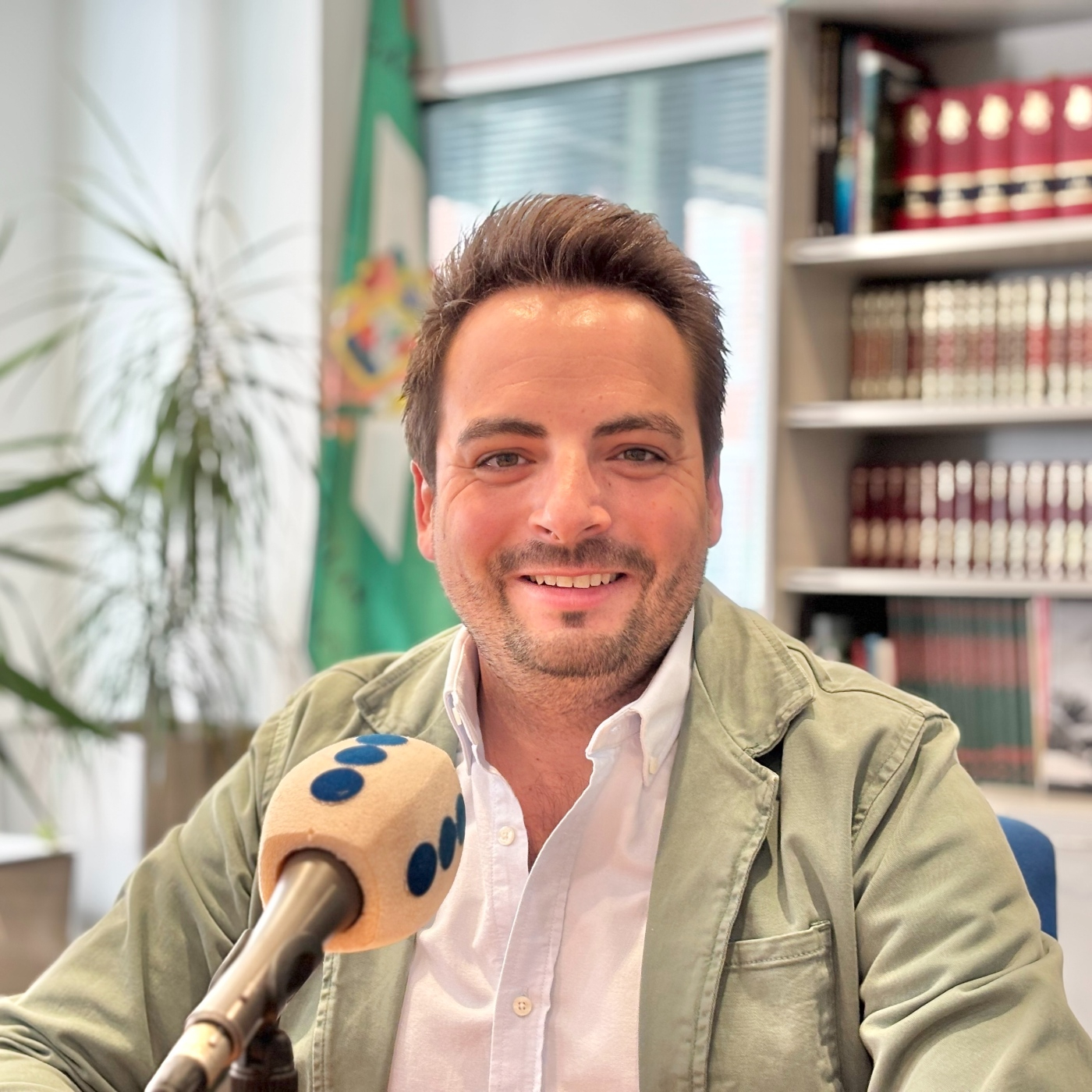 Entrevista Álvaro Aguirre diputado regional PP 16-09-25 episode artwork
