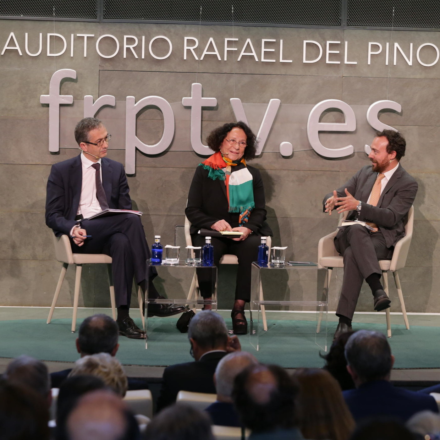 Diálogos y debates Fundación Rafael del Pino