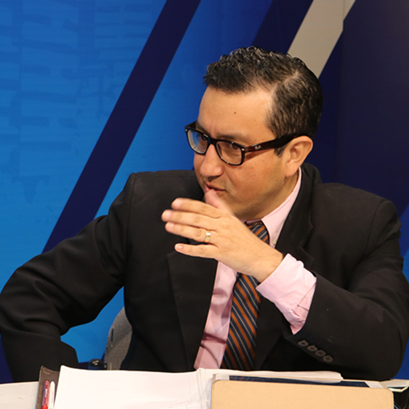 Glatzer Tuesta – Editorial 20 de enero del 2020 episode artwork
