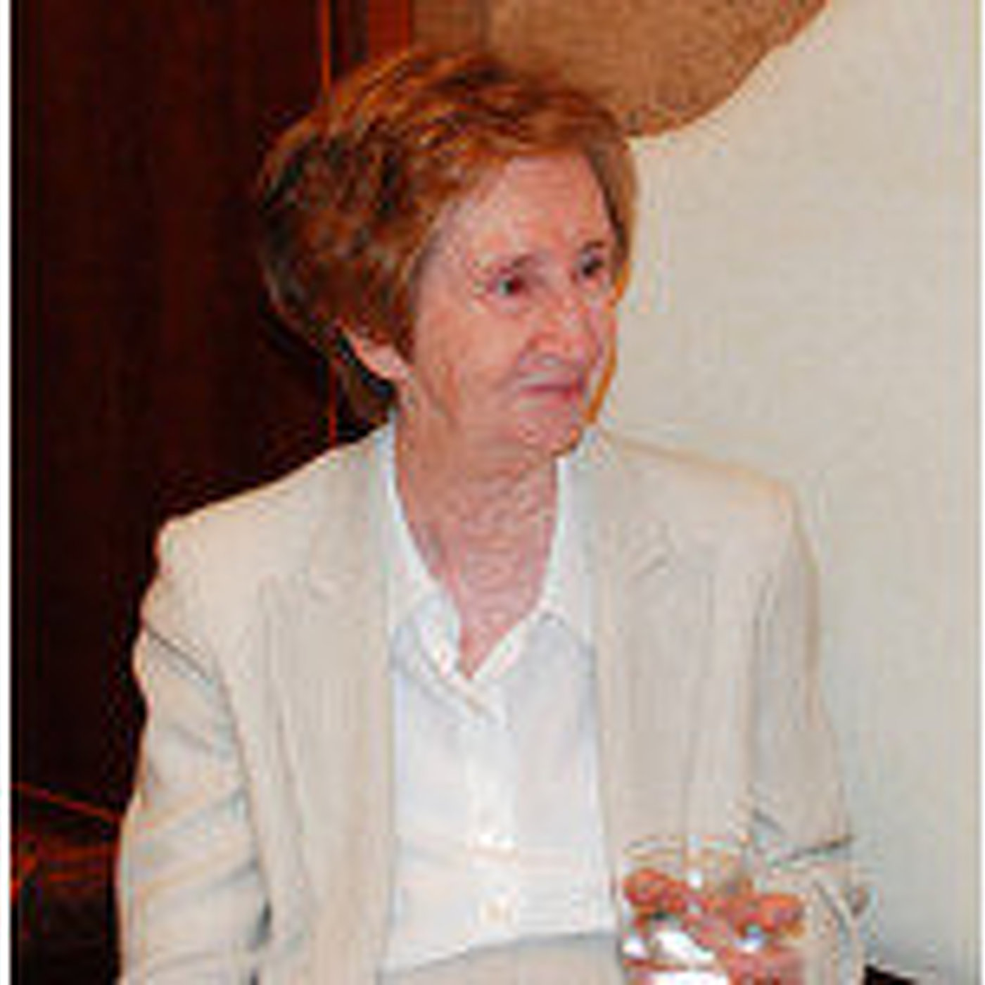 Entrevista a Margarita Salas en el XXXVI Congreso de la SEBBM. episode artwork