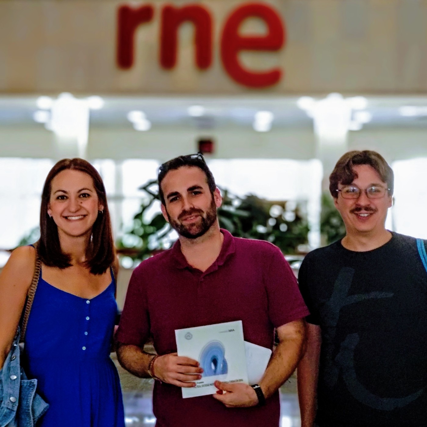RAIZ DE 5 - El podcast más hipotenuso