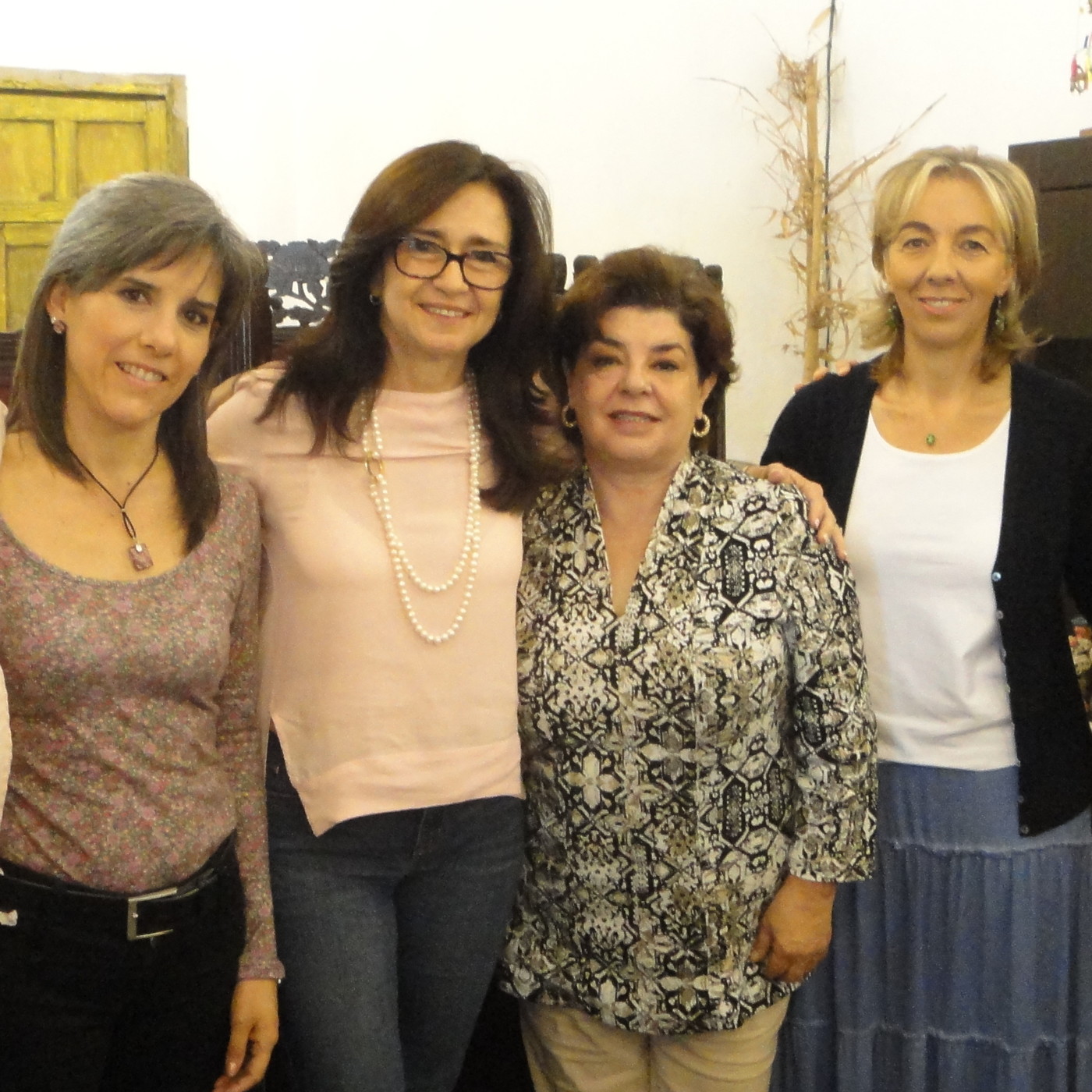 114 Infidelidad, Pánel con 4 mujeres