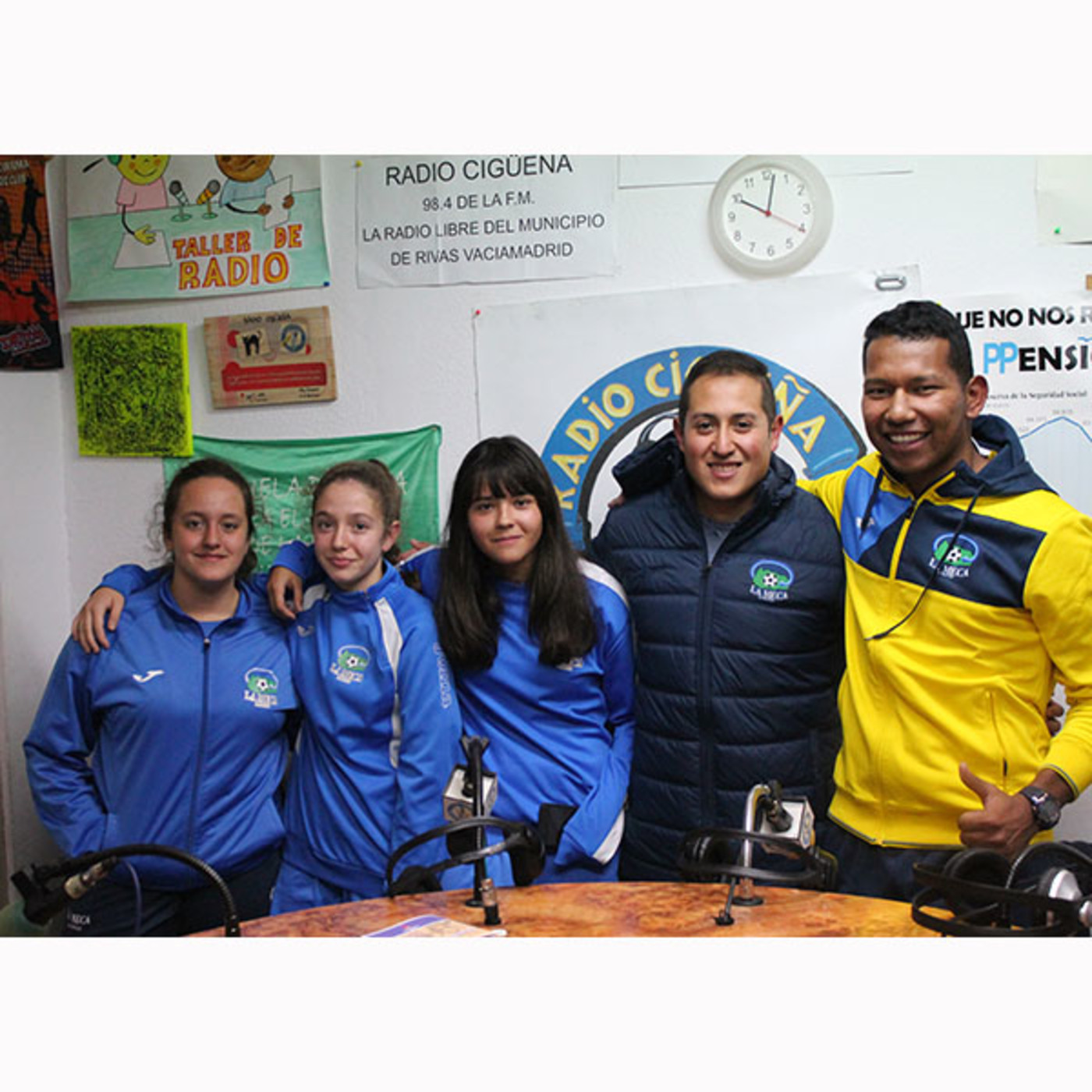 21-11-18 Entrevista a jugadoras de fútbol de la Meca de Rivas episode artwork