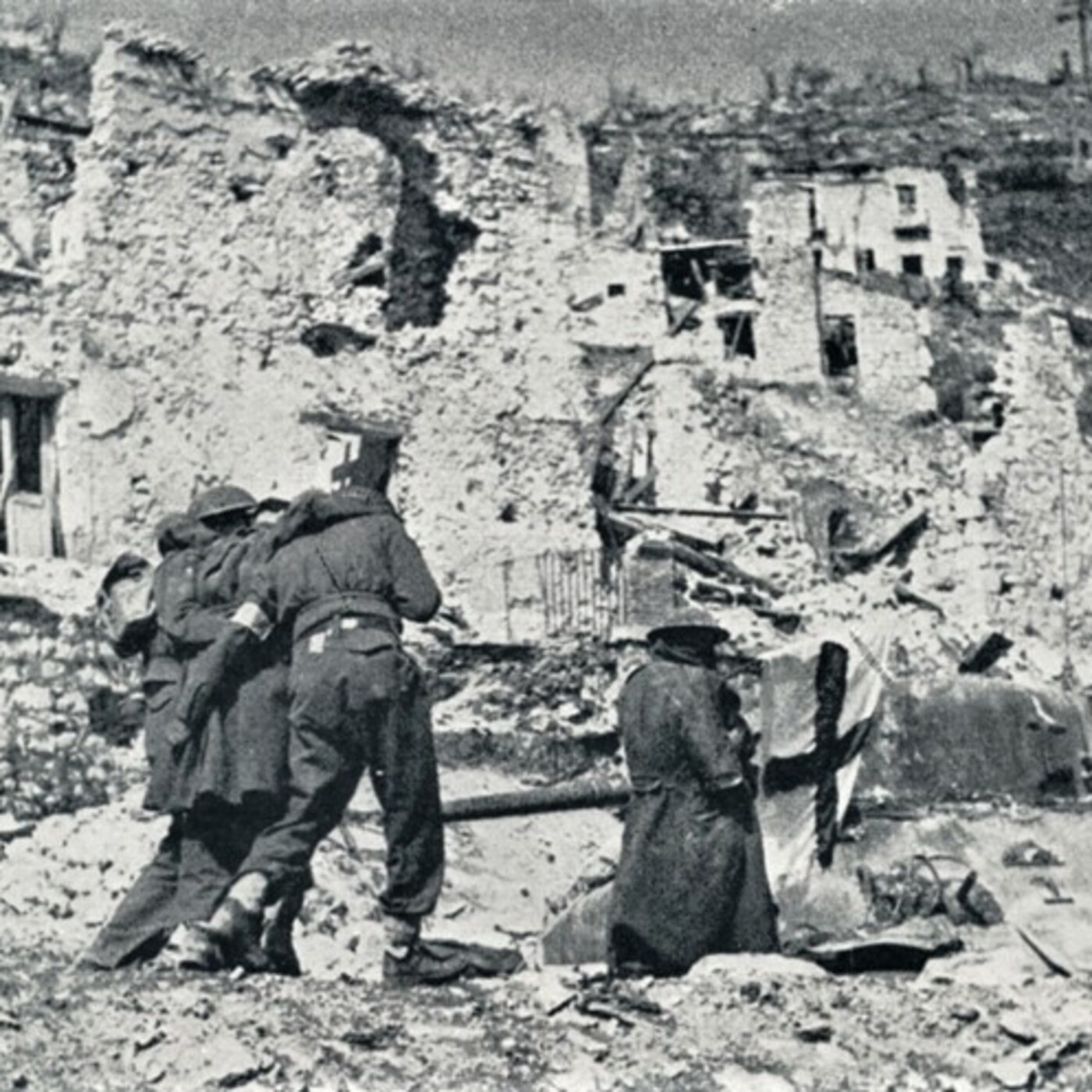 Al Frente de la Guerra 2- Monte Cassino #historia #documental #podcast - podcast episode cover