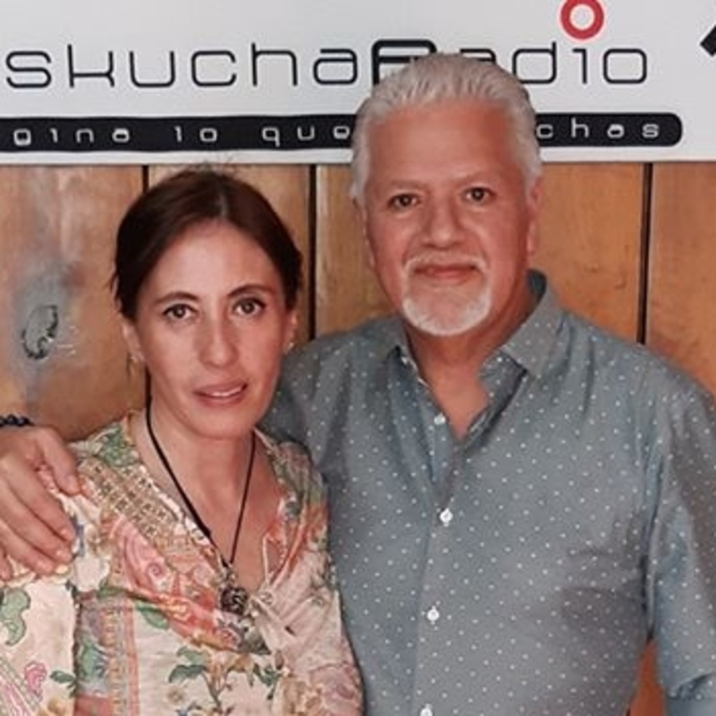 La Magia de las Runas / LUNA AURORA La Magia de las Runas / LUNA AURORA