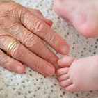 E 14 Quien tiene un abuelo tiene un tesoro
