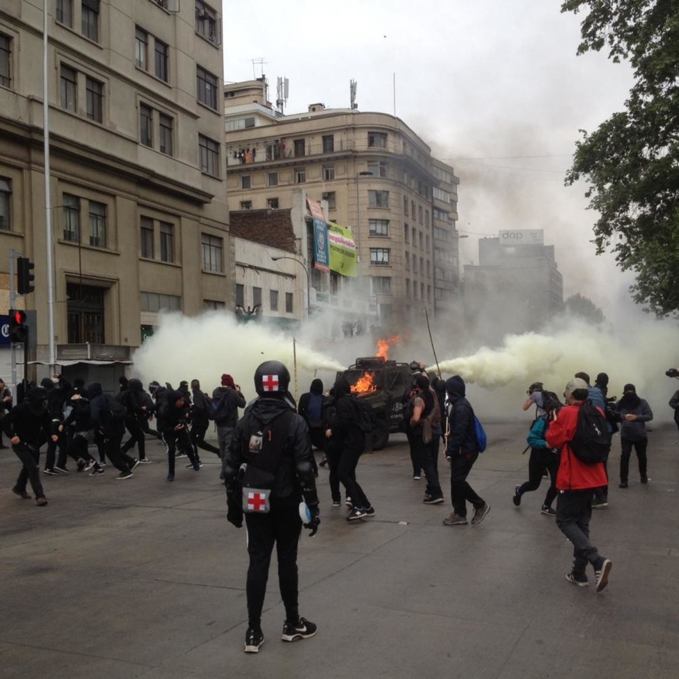 Chile: carabineros reprimieron con tanquetas y gases lacrimógenos marcha por la resistencia mapuche episode artwork