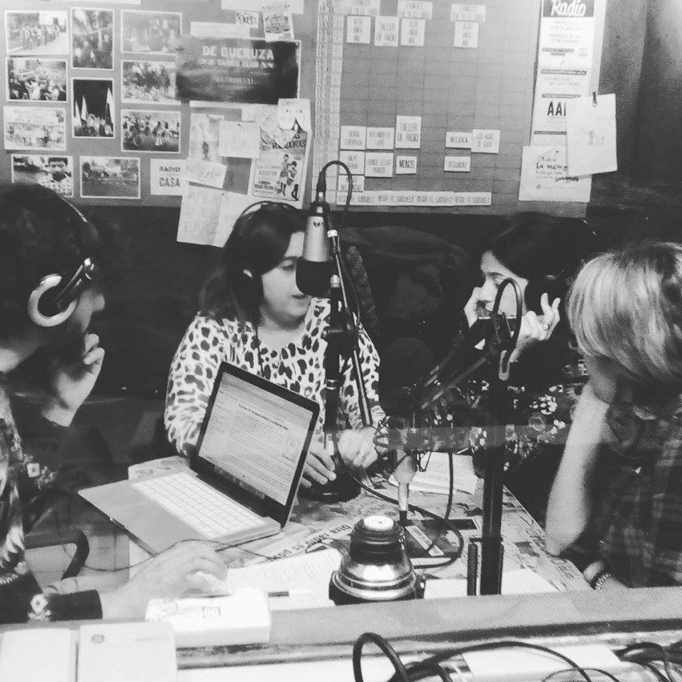 Algo anda Mal (FM 87.7 o radiolacasa.com.ar)