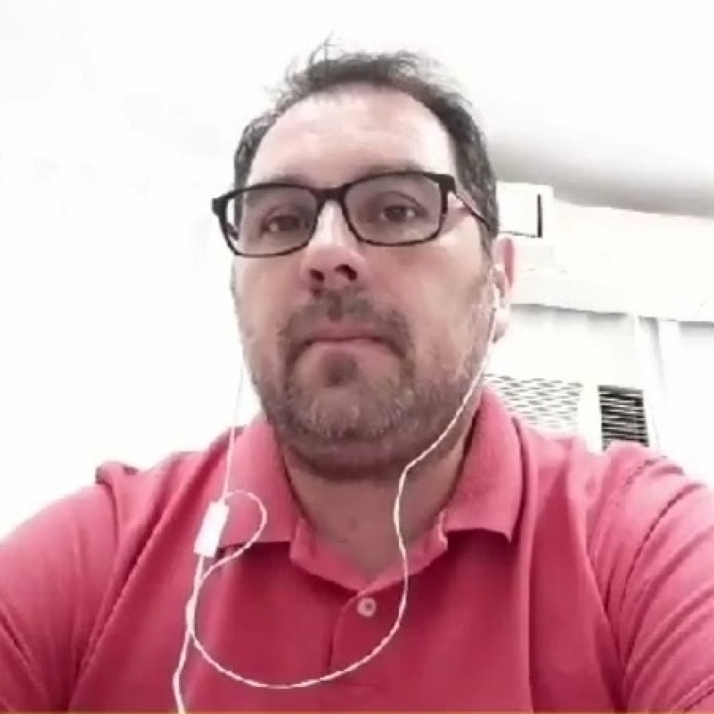 Vicente Rea Pidcova (Veterinario del Programa de Sanidad Aviar de Senasa) En La Trinchera @trinchera_en