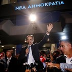 Sergi Cutillas a sicom.cat: "La dreta ha guanyat a Grècia en bona part per la decepció que han suposat Syriza i Tsipras"