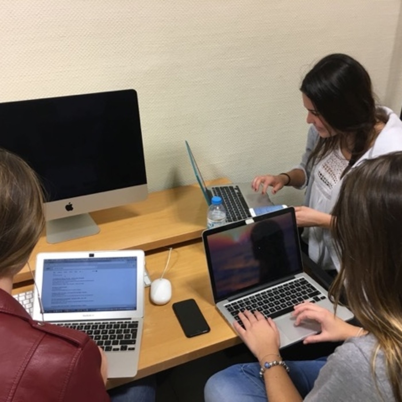 ONCEULAB RadioLab