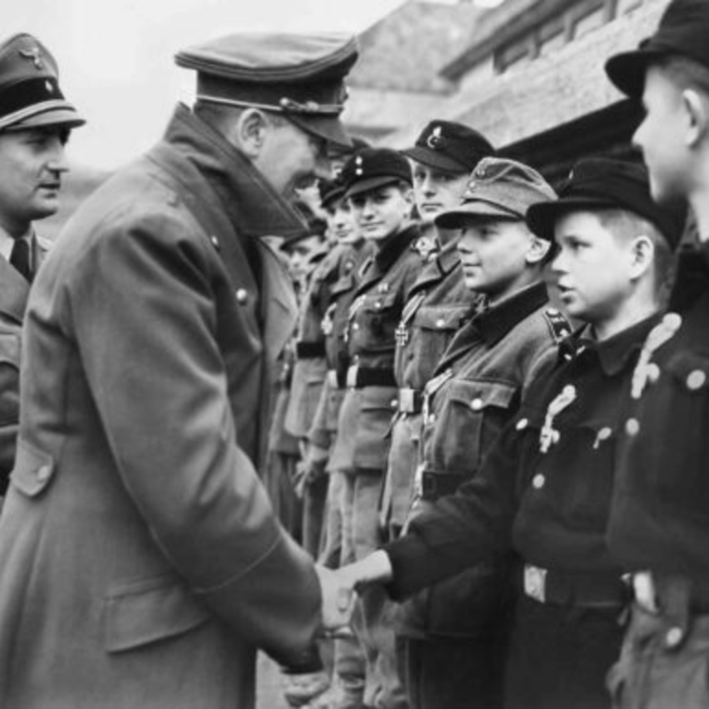 Los Jóvenes Asesinos de Hitler #SegundaGuerraMundial #historia #podcast episode artwork