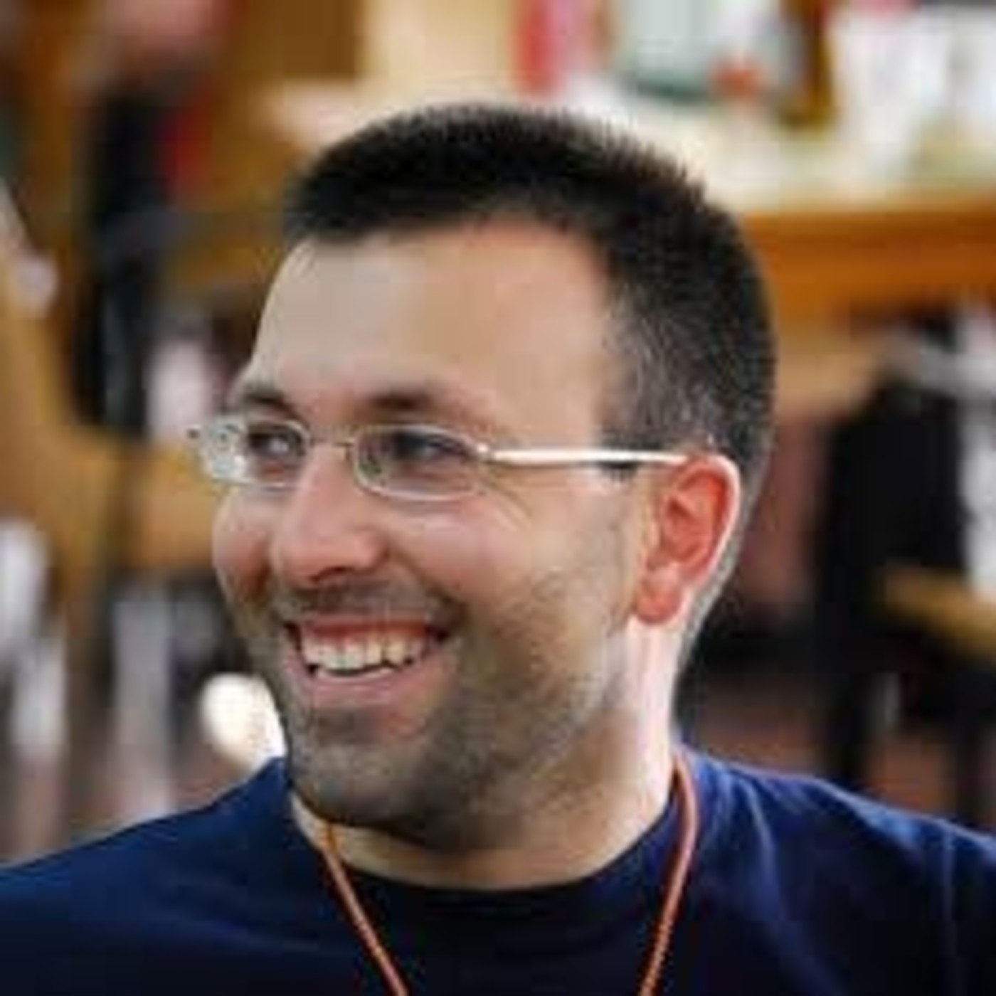 Raúl Terradillos (Campamento): 'Cada año buscamos la sorpresa para los niños que participan' episode artwork