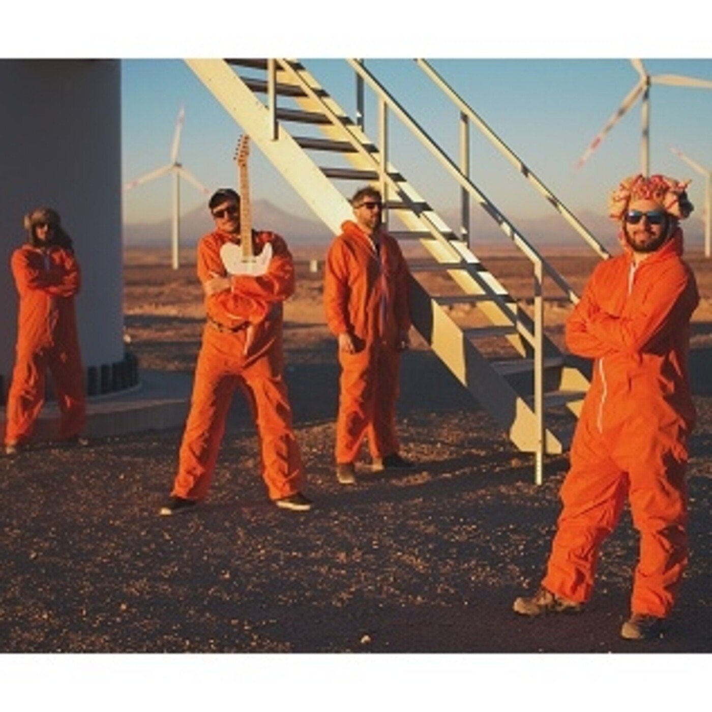 Astropalante presenta single en Hablemos de Música episode artwork