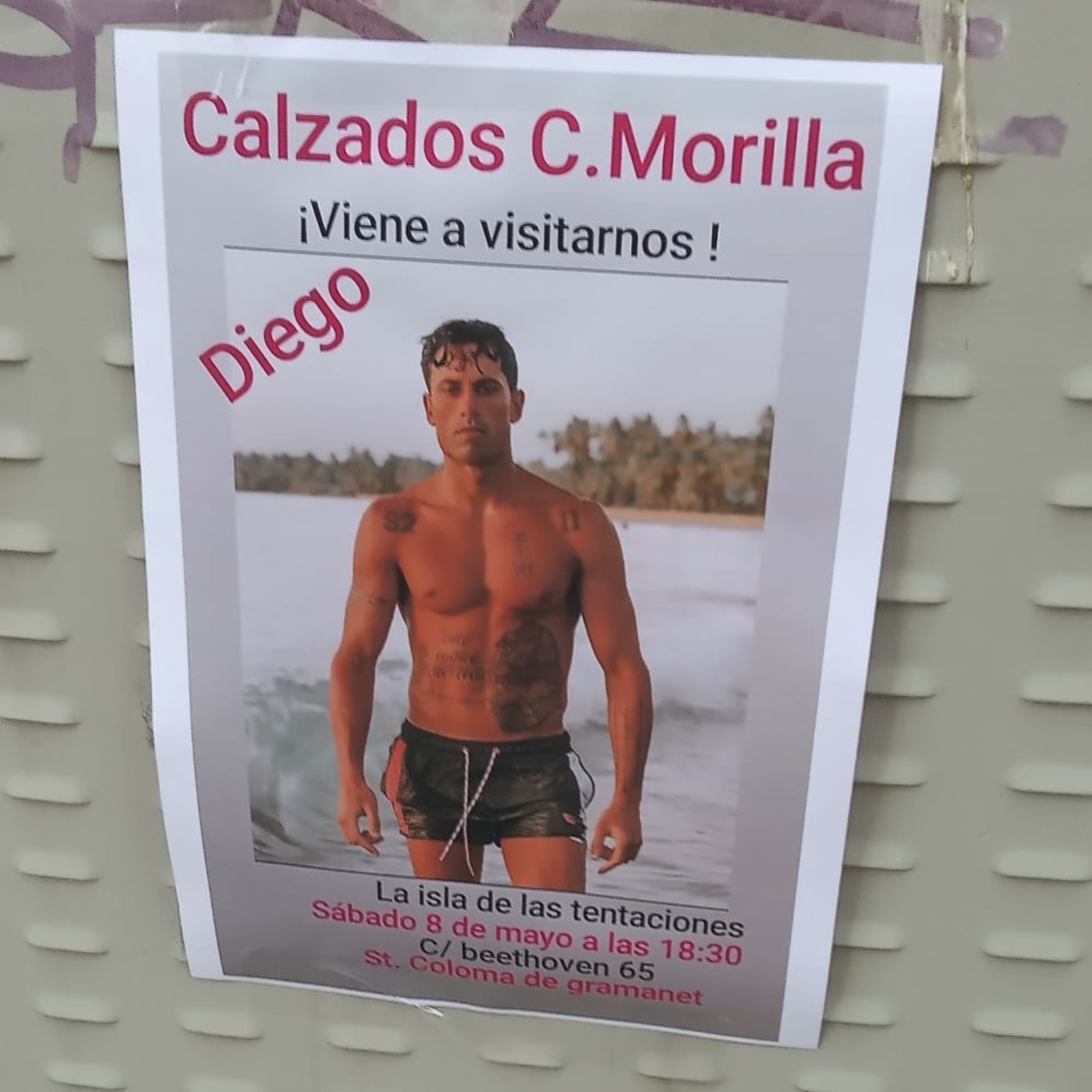 Pasen al Fondo