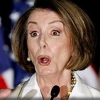PELOSI LISTA PARA RENDIRSE ANTE IRAN ( piden tampones en baños de hombres)