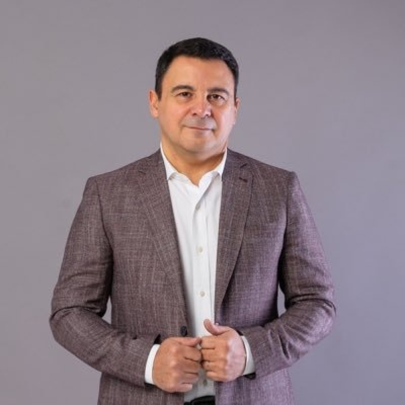 Estudio 2 - FM 105.9