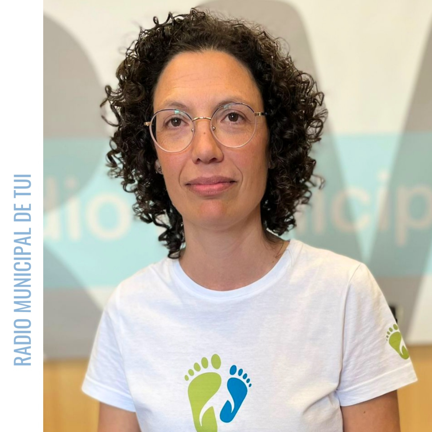 Ent. Ana Carrera, fundadora de Calzado Barefoot |Tenda de calzado Barefoot en Tui episode artwork