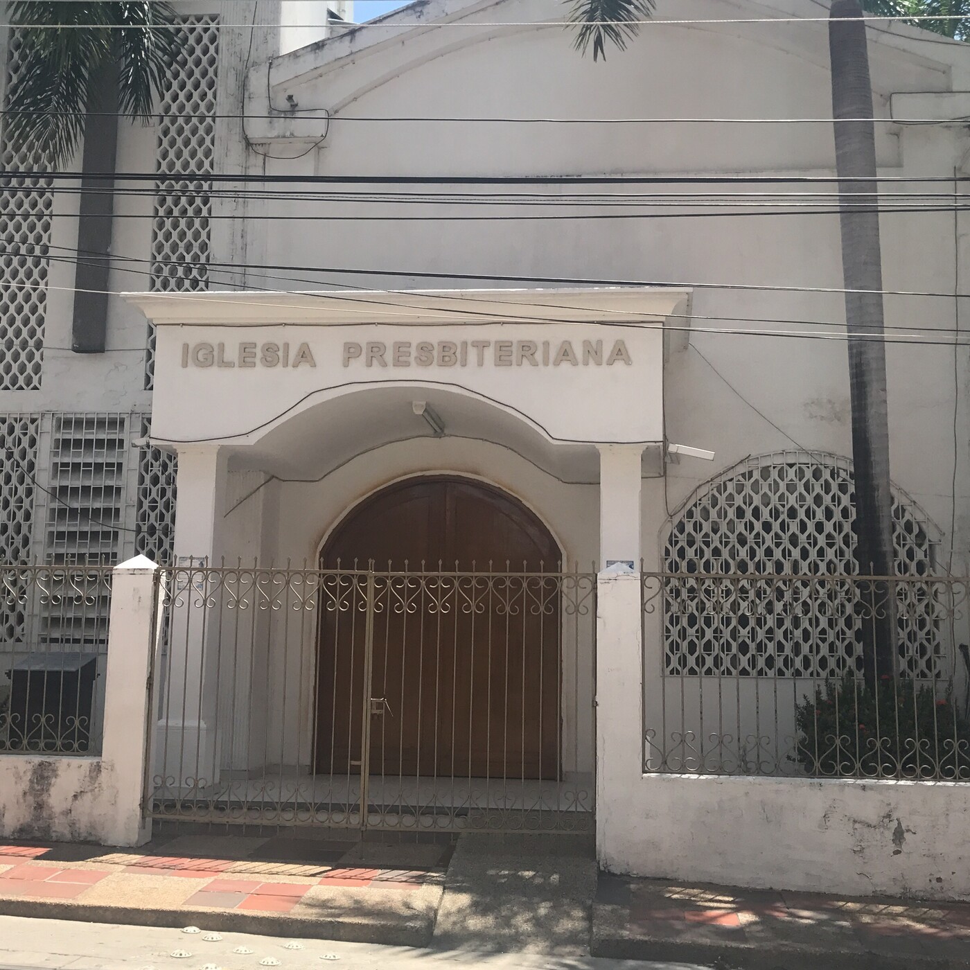 Reverendo Leonel Martinez
