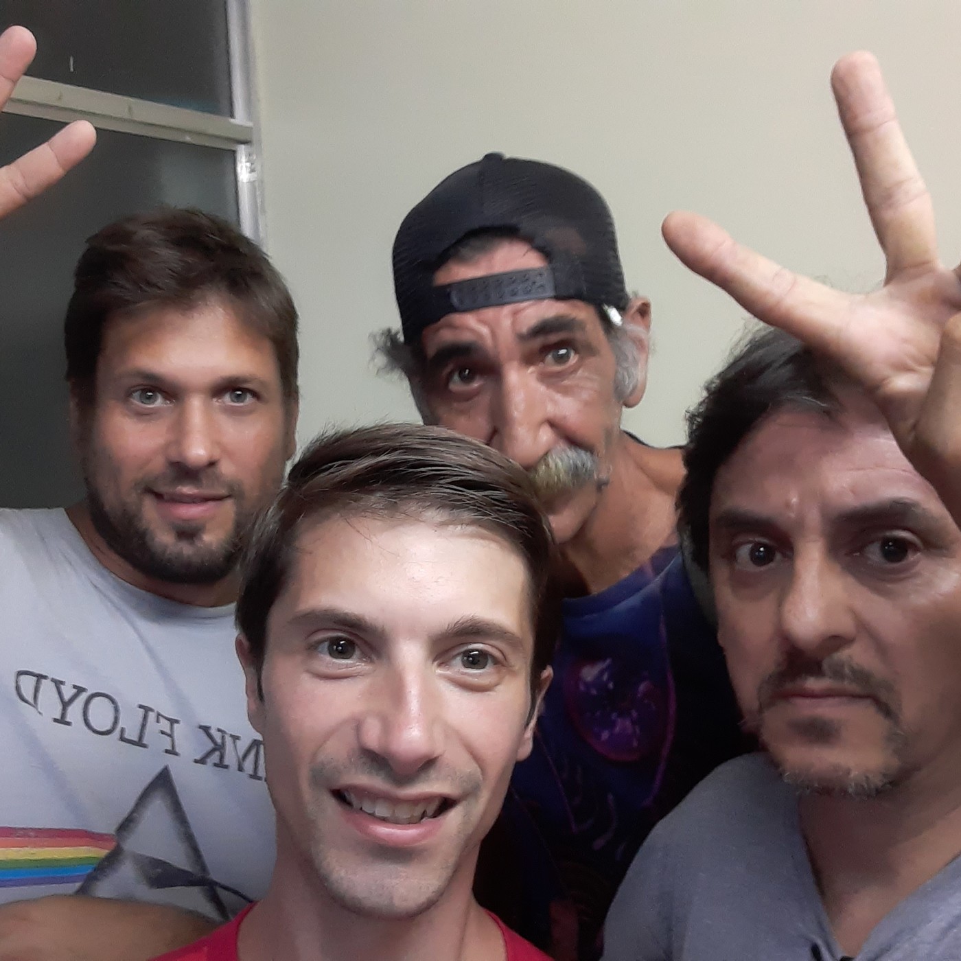 el cortito radio