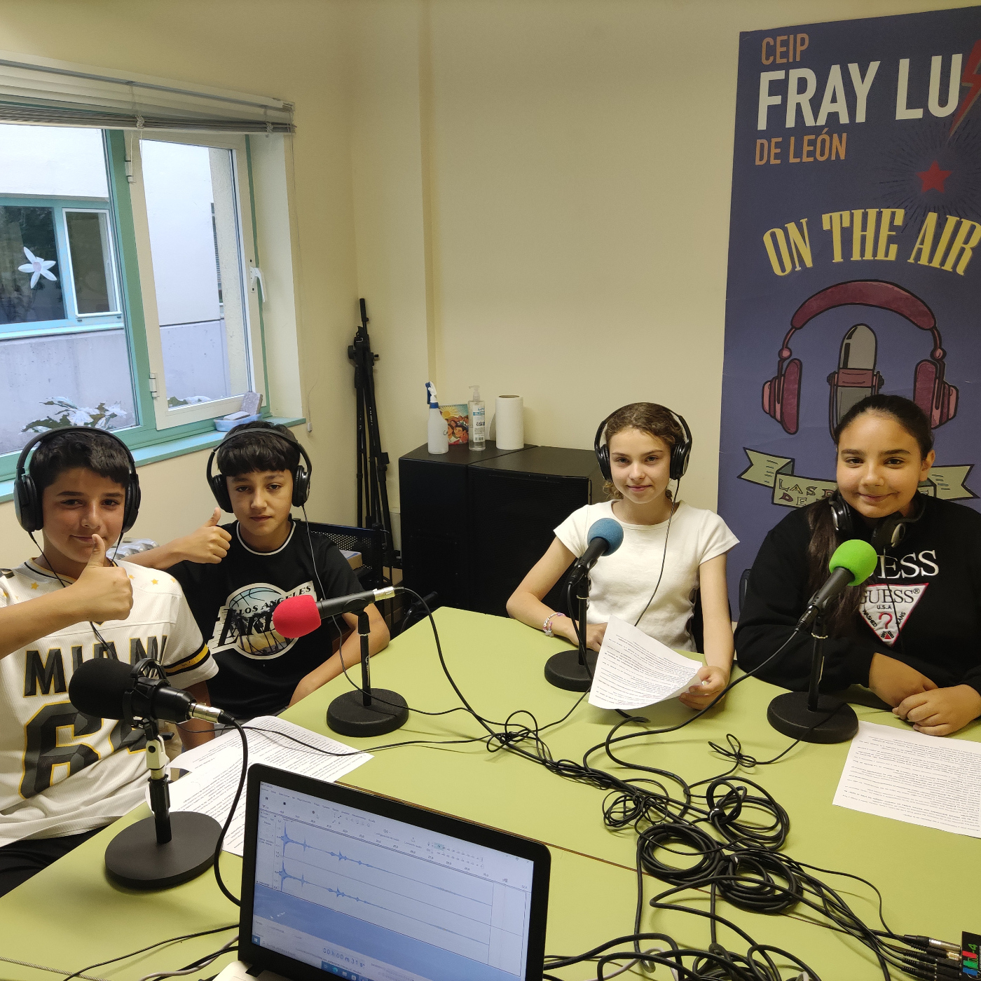 LAS DELICIAS DE LA RADIO