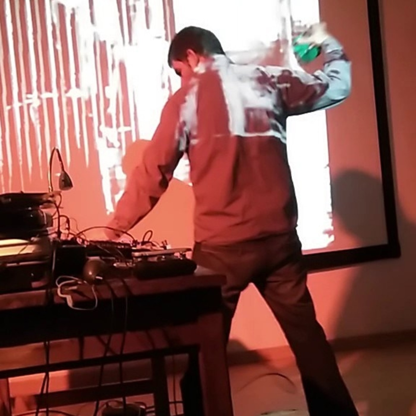 Ruido de Fase 10- Brutalomania