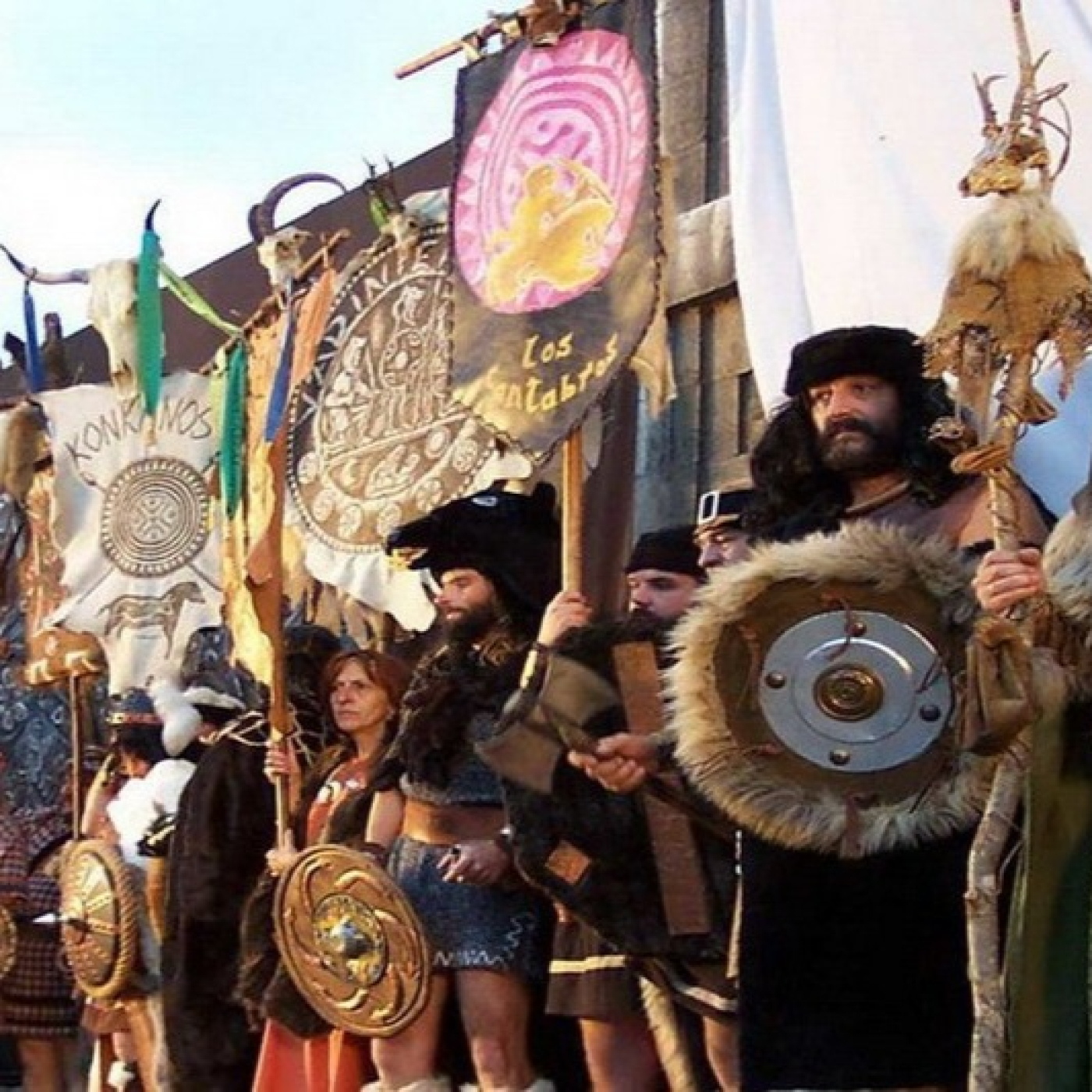 Historia Escoria
