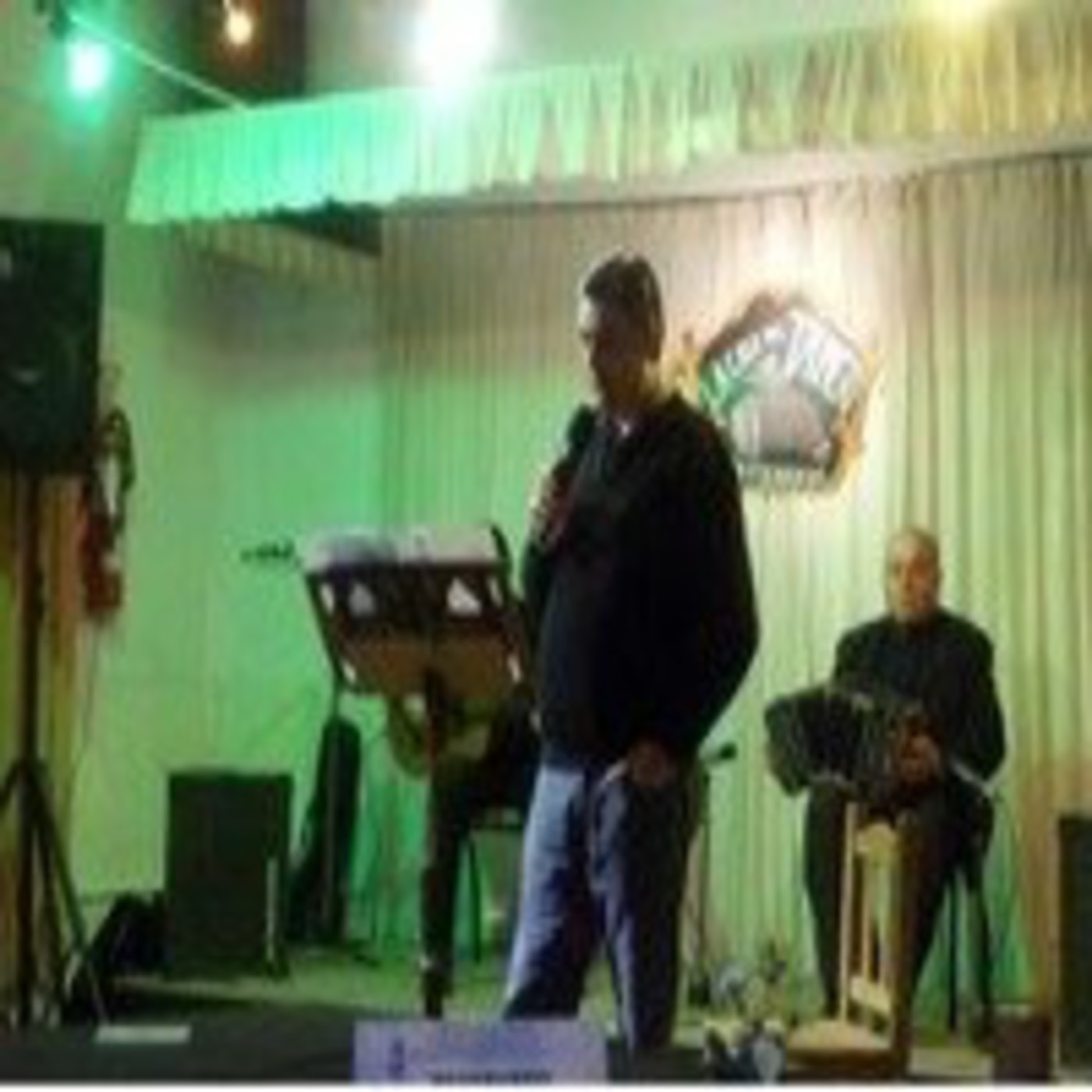 cadena afiche url:http://cadenaafiche.ivoox.com