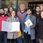 Declaraciones Anabel Burgos, alcaldesa de El Viso del Alcor en entrega firmas por una línea de autobuses para la comarca